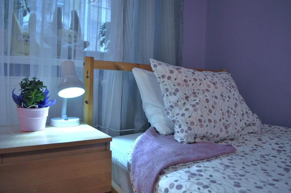 Happy House Hostel Познань Экстерьер фото